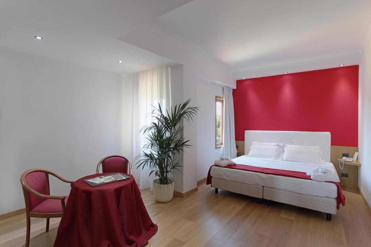 Chambre Double ou Lits Jumeaux
